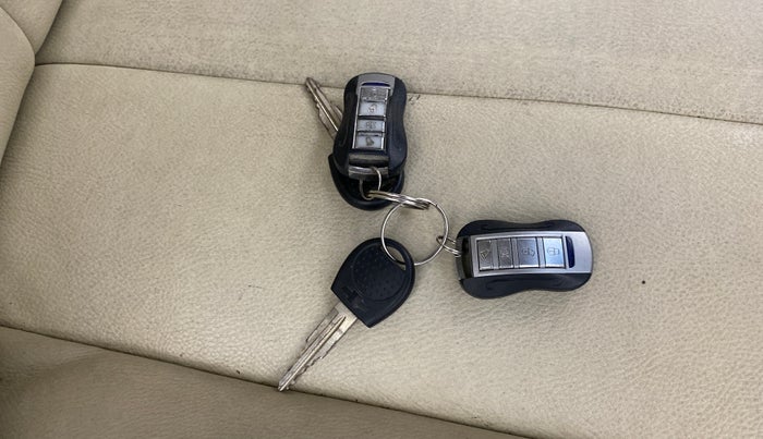 2013 Chevrolet Sail UVA 1.2 LS ABS, Petrol, Manual, 57,577 km, Key Close Up