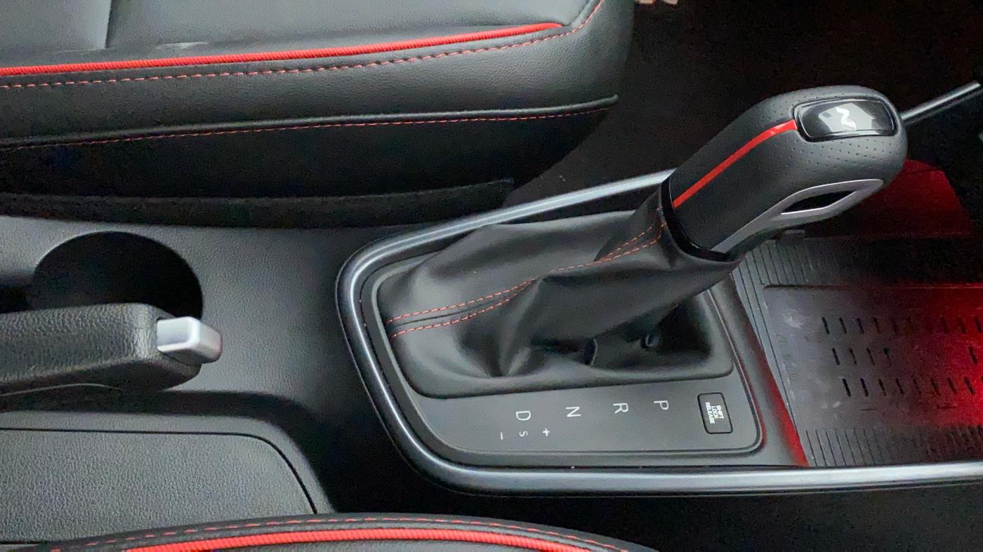 2023 Hyundai NEW I20 N LINE N8 1.0 TURBO GDI DCT, Petrol, Automatic, 2,620 km, Gear Lever