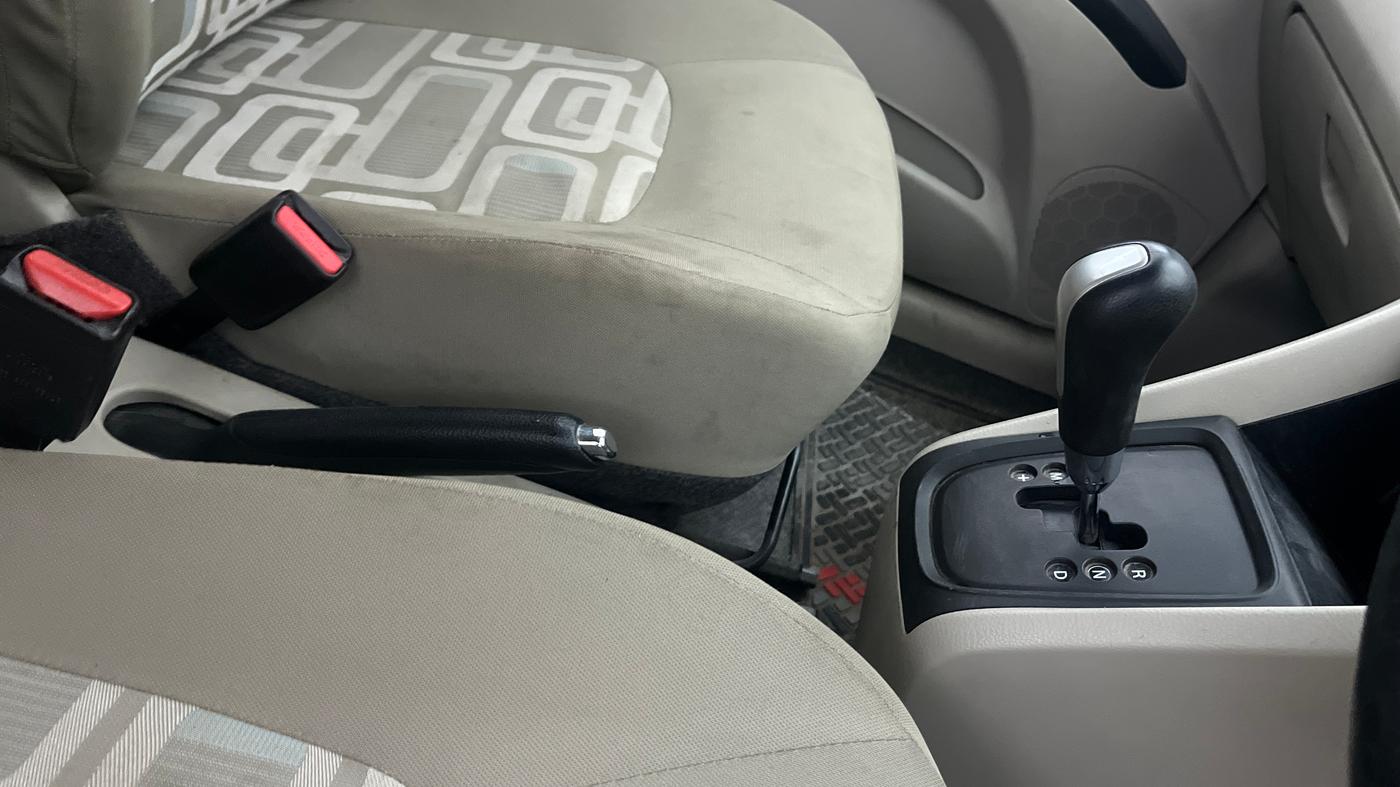 2018 Maruti Celerio VXI AMT, Petrol, Automatic, 60,579 km, Gear Lever