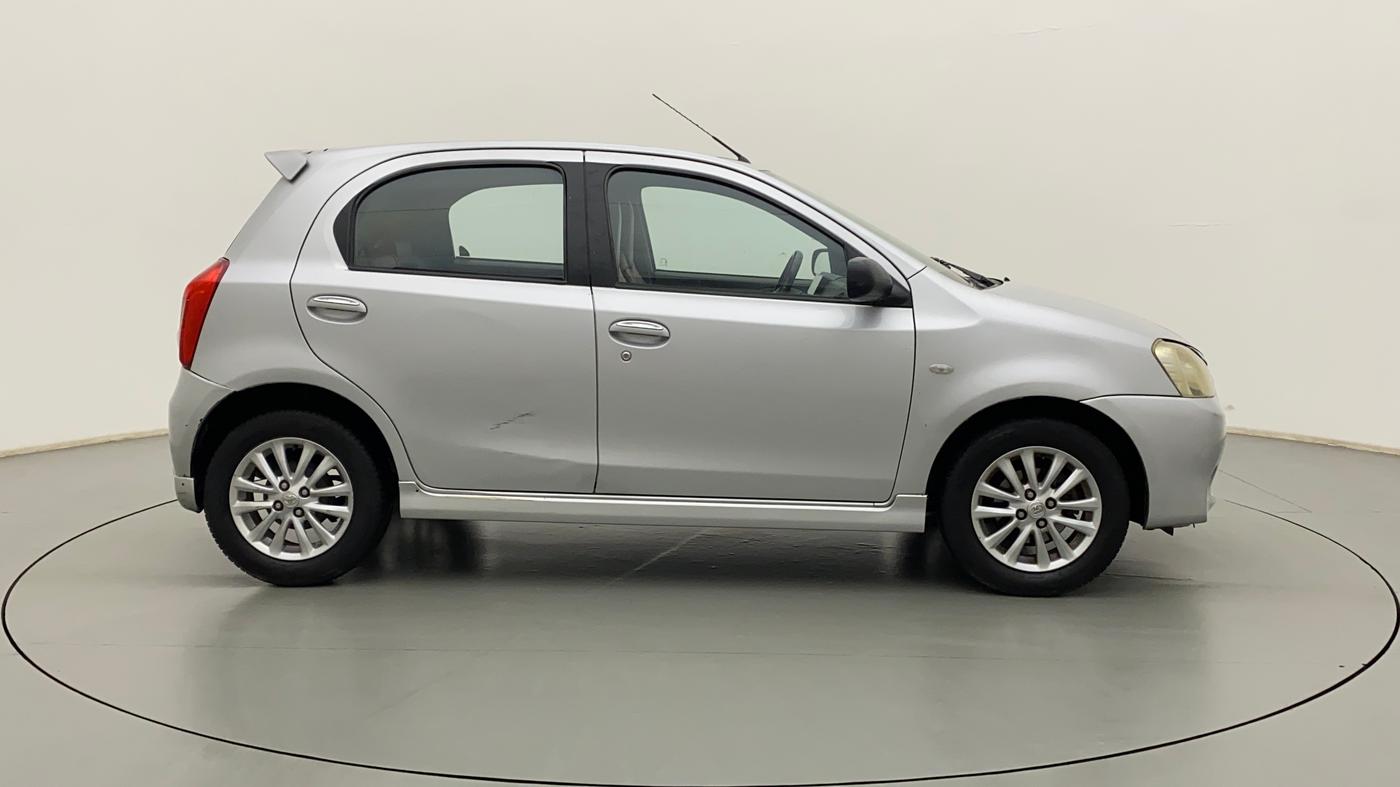 2011 Toyota Etios Liva VX, Petrol, Manual, 92,772 km, Right Side View