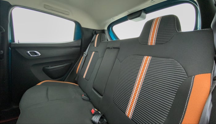 2021 Renault Kwid 1.0 CLIMBER OPT, Petrol, Manual, 9,107 km, Right Side Rear Door Cabin