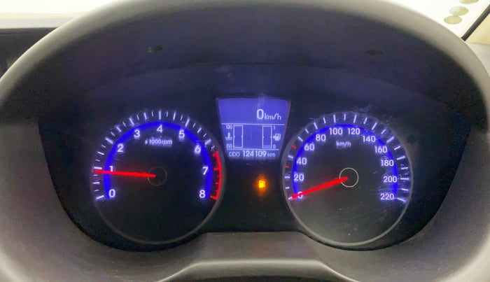 2013 Hyundai i20 ASTA 1.2, Petrol, Manual, 1,24,088 km, Odometer Image