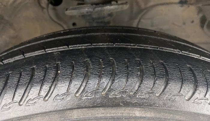 2020 Maruti S PRESSO VXI, Petrol, Manual, 50,647 km, Right Front Tyre Tread