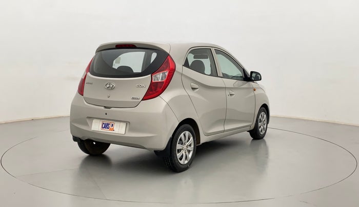 2013 Hyundai Eon SPORTZ, Petrol, Manual, 28,651 km, Right Back Diagonal