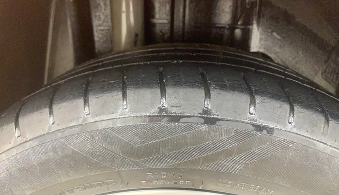 2020 Ford Figo Aspire TITANIUM PLUS 1.5 DIESEL, Diesel, Manual, 49,570 km, Right Rear Tyre Tread