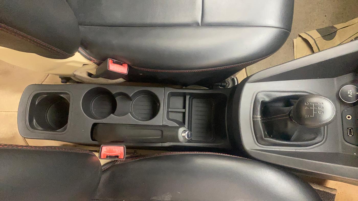 2020 Ford Figo Aspire TITANIUM PLUS 1.5 DIESEL, Diesel, Manual, 49,830 km, Gear Lever