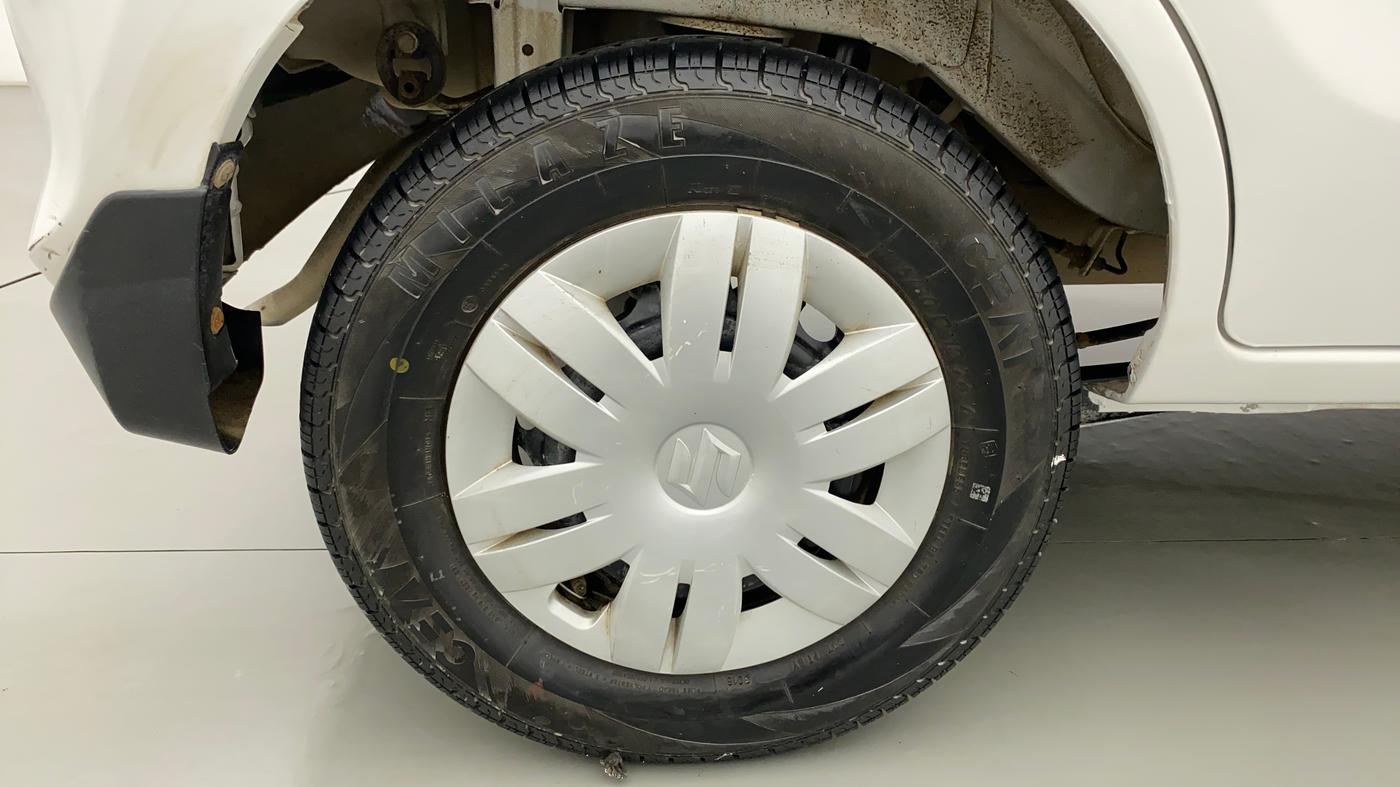 2018 Maruti Alto 800 LXI, Petrol, Manual, 28,050 km, Right Rear Wheel
