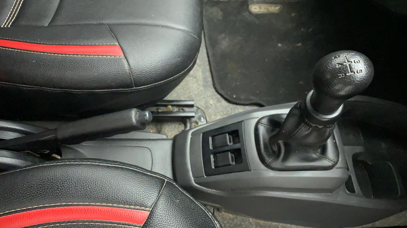 2018 Maruti Alto 800 LXI, Petrol, Manual, 28,050 km, Gear Lever