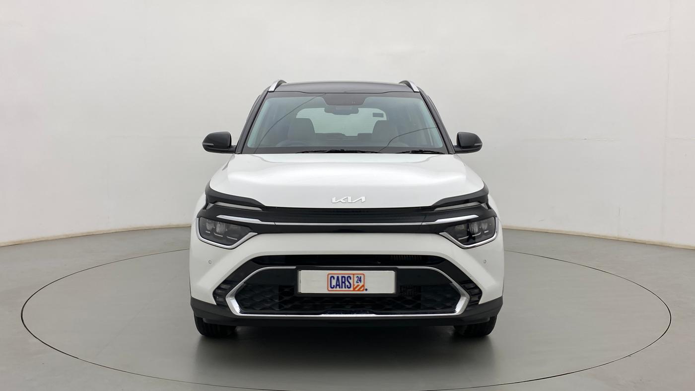 2022 KIA CARENS LUXURY PLUS 1.4 PETROL DCT 7 STR, Petrol, Automatic, 17,447 km, Front