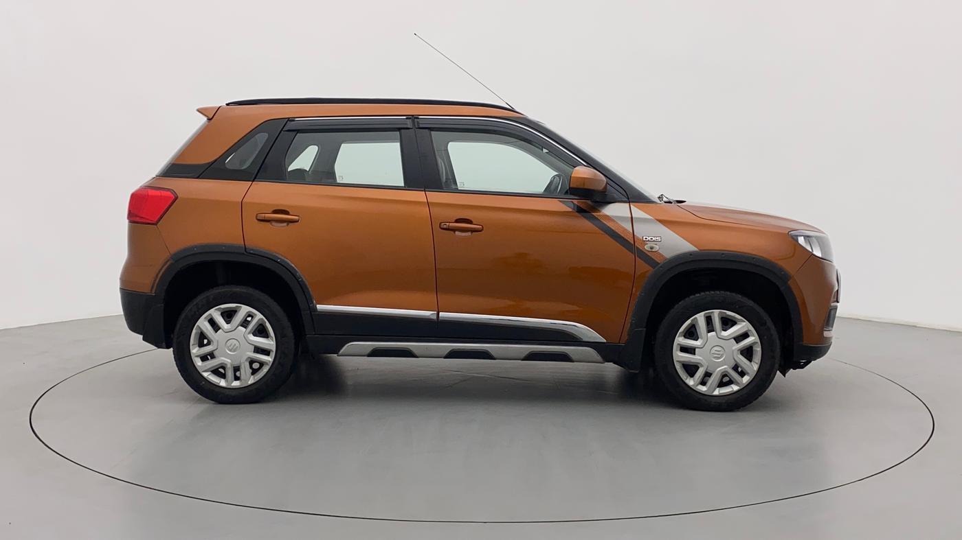 2018 Maruti Vitara Brezza VDI AMT, Diesel, Automatic, 97,704 km, Right Side View