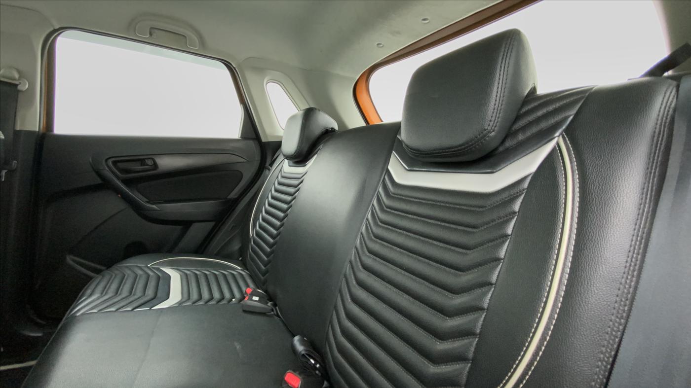 2018 Maruti Vitara Brezza VDI AMT, Diesel, Automatic, 97,704 km, Right Side Rear Door Cabin