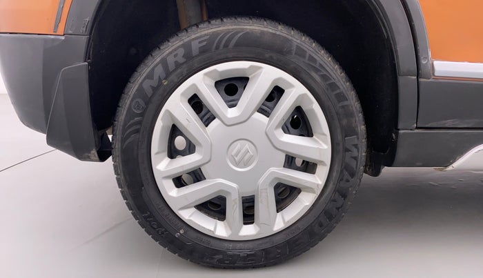 2018 Maruti Vitara Brezza VDI AMT, Diesel, Automatic, 97,704 km, Right Rear Wheel
