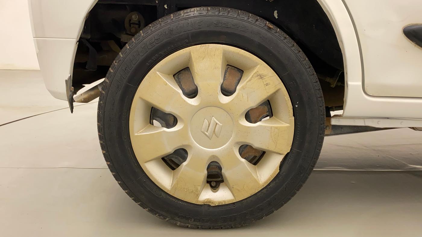 2014 Maruti Alto K10 VXI, Petrol, Manual, 39,739 km, Right Rear Wheel