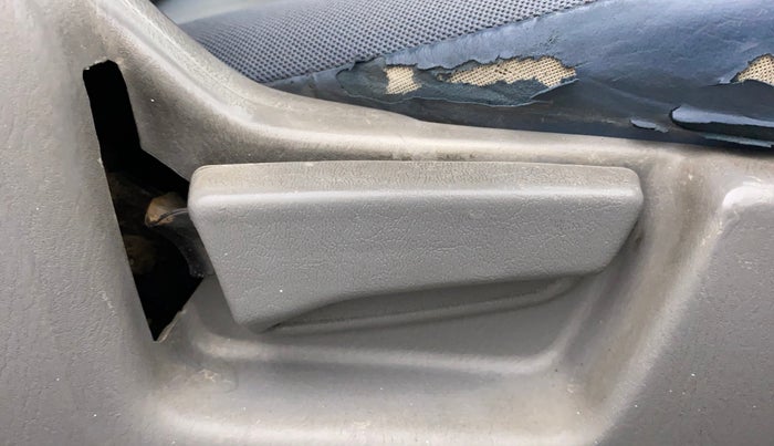 2014 Maruti Alto K10 VXI, Petrol, Manual, 39,739 km, Driver Side Adjustment Panel