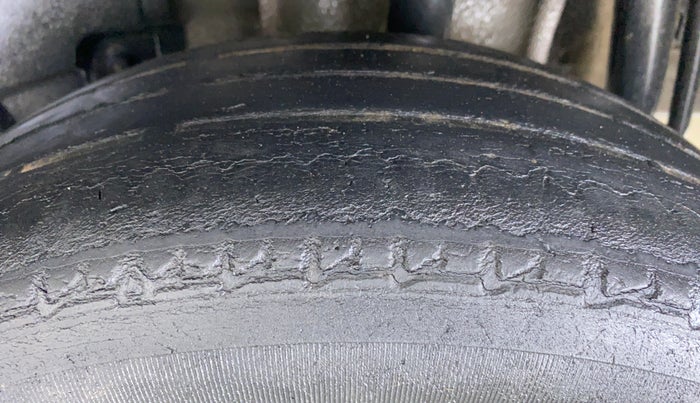 2018 Tata TIGOR XZ 1.2 REVOTRON, Petrol, Manual, 54,249 km, Left Rear Tyre Tread
