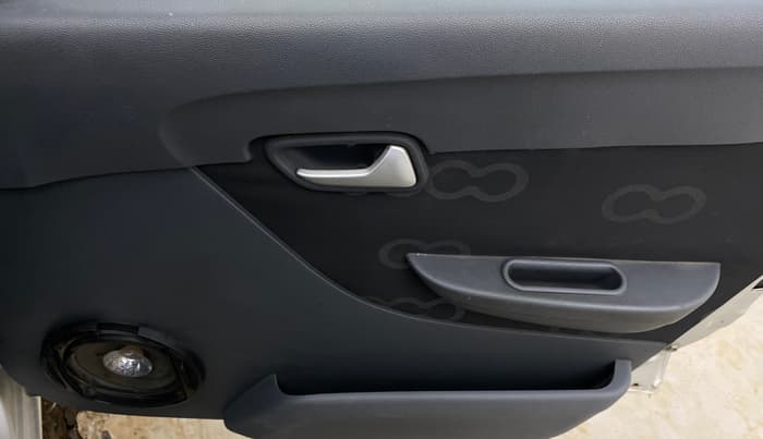 2013 Maruti Alto 800 LXI, Petrol, Manual, 89,595 km, Driver Side Door Panels Control