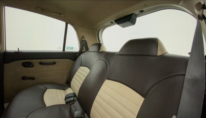 2012 Hyundai Santro Xing GL PLUS, Petrol, Manual, 60,738 km, Right Side Rear Door Cabin