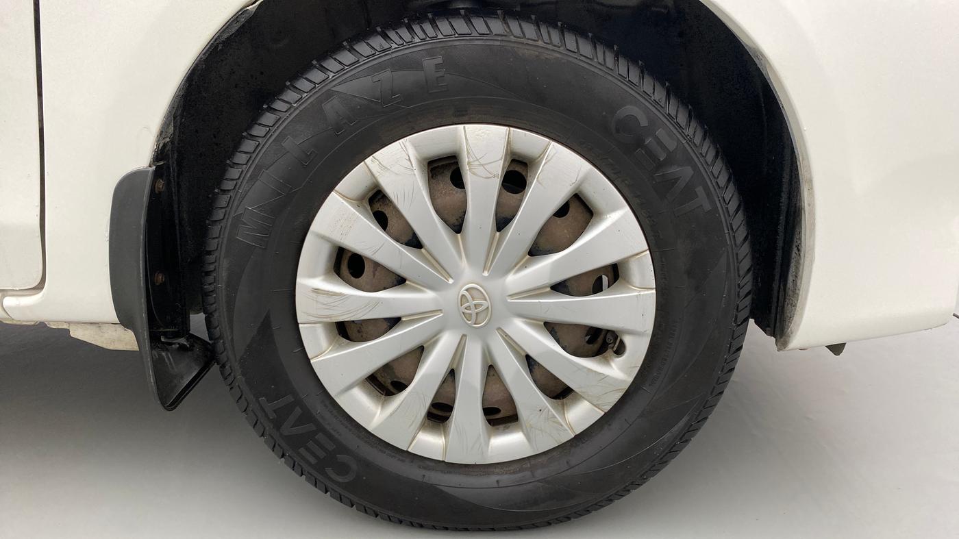 2013 Toyota Etios G, Petrol, Manual, 47,334 km, Right Front Wheel