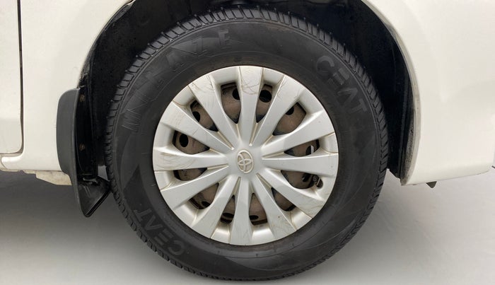 2013 Toyota Etios G, Petrol, Manual, 47,334 km, Right Front Wheel