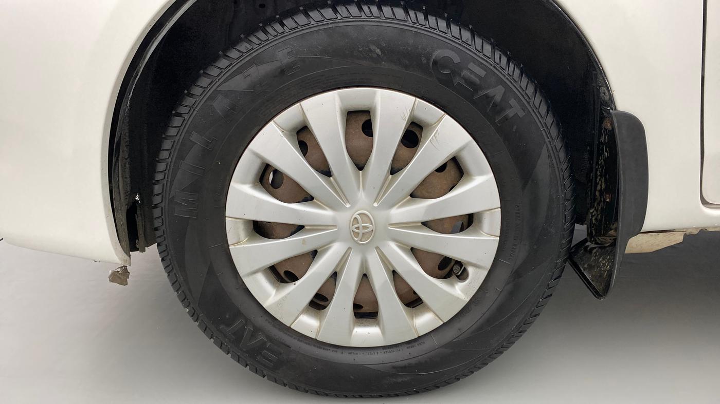 2013 Toyota Etios G, Petrol, Manual, 47,334 km, Left Front Wheel