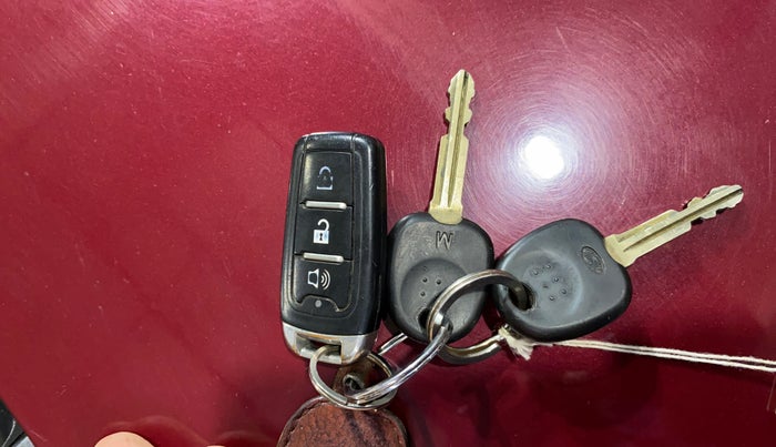 2014 Hyundai i10 MAGNA 1.1, Petrol, Manual, 43,999 km, Key Close Up