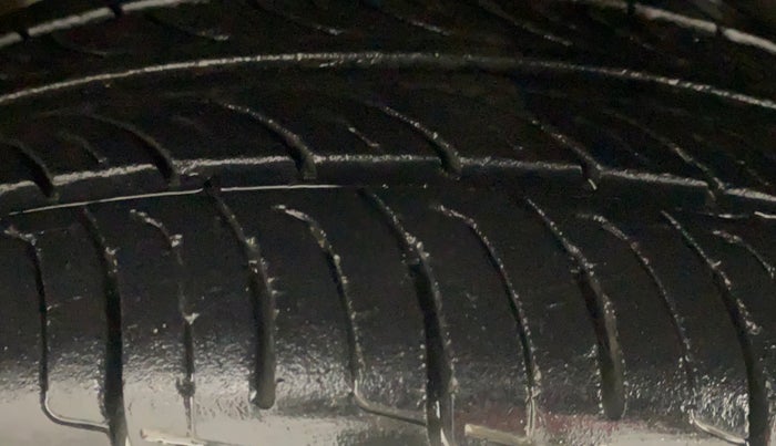 2013 Nissan Micra Active XV, Petrol, Manual, 76,420 km, Left Front Tyre Tread