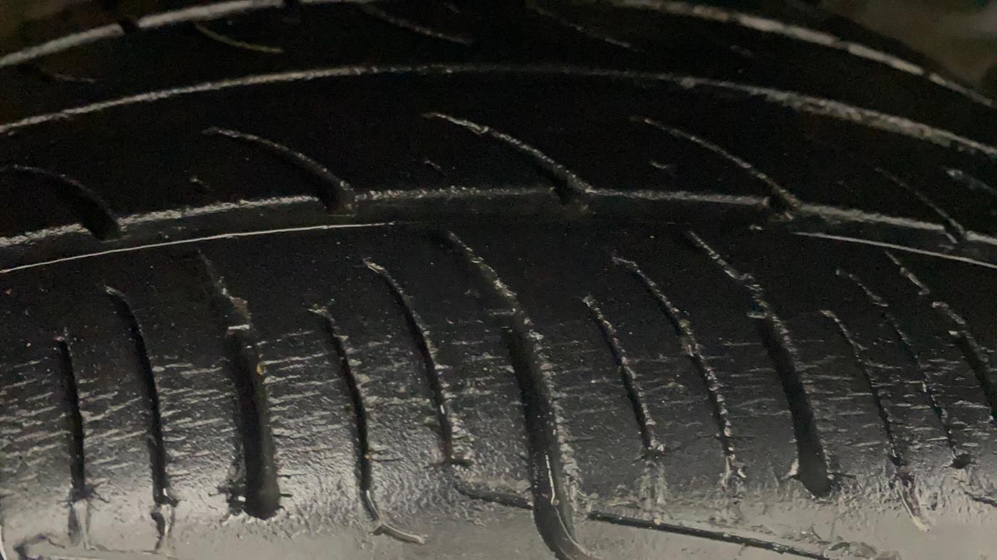 2013 Nissan Micra Active XV, Petrol, Manual, 76,243 km, Right Front Tyre Tread