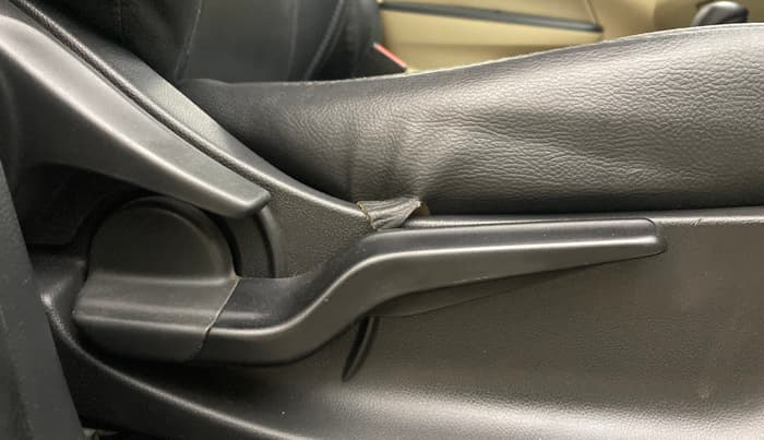 2021 Honda Amaze 1.2L I-VTEC VX CVT, Petrol, Automatic, 58,292 km, Driver Side Adjustment Panel