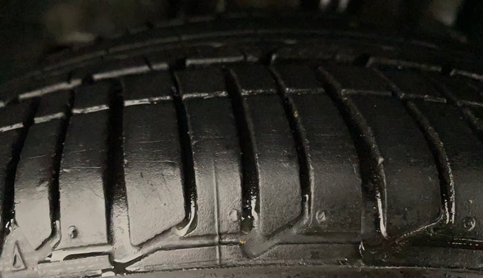 2022 Tata TIGOR XZA PLUS PETROL, Petrol, Automatic, 7,351 km, Left Front Tyre Tread