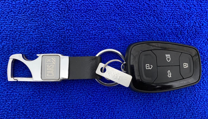 2022 Tata TIGOR XZA PLUS PETROL, Petrol, Automatic, 7,351 km, Key Close Up
