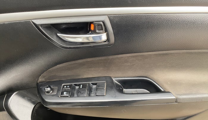 2014 Maruti Swift VXI, Petrol, Manual, 63,265 km, Driver Side Door Panels Control