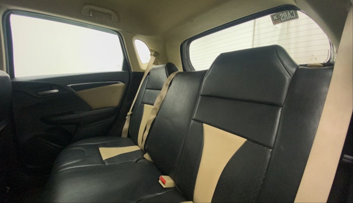 2016 Honda Jazz 1.2L I-VTEC V AT, CNG, Automatic, 72,758 km, Right Side Rear Door Cabin