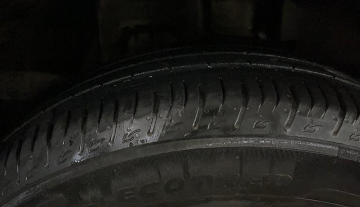 2024 Tata NEXON CREATIVE PLUS S 1.2 REVOTRON 6 MT DT, Petrol, Manual, 21,204 km, Right Front Tyre Tread