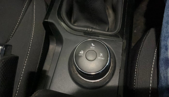 2024 Tata NEXON CREATIVE PLUS S 1.2 REVOTRON 6 MT DT, Petrol, Manual, 21,204 km, Adaptive Cruise Control