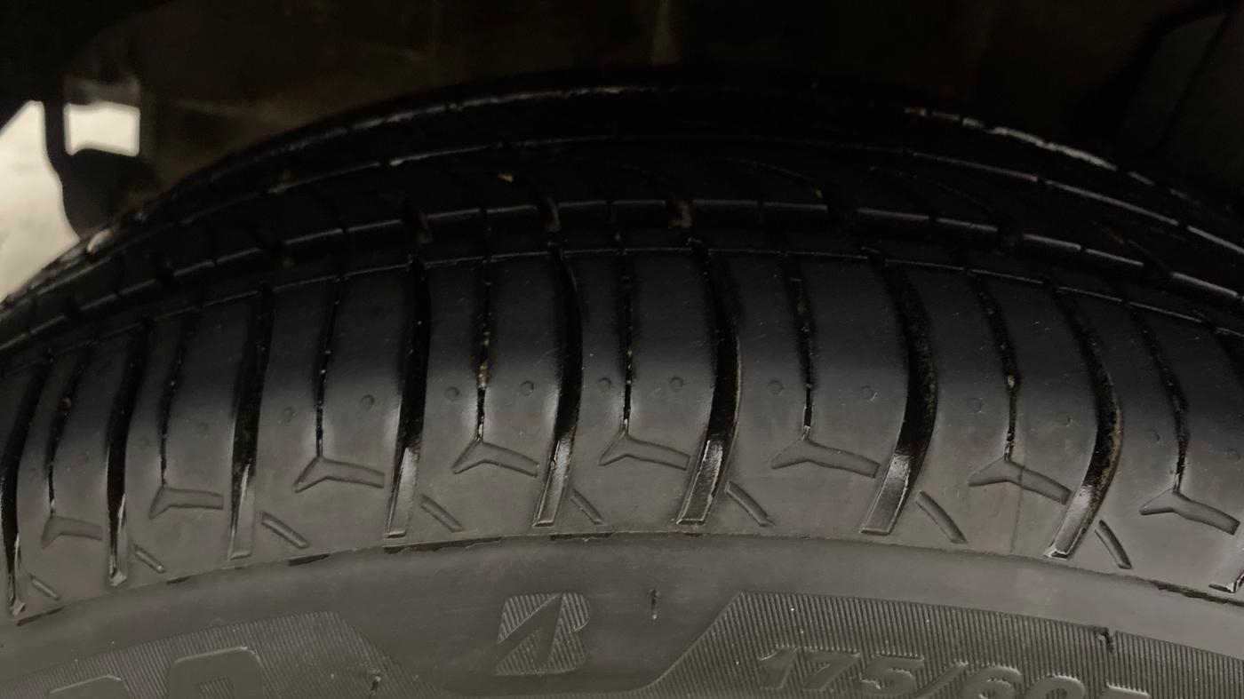 2019 Tata TIGOR XZ PLUS PETROL, Petrol, Manual, 1,26,891 km, Right Rear Tyre Tread