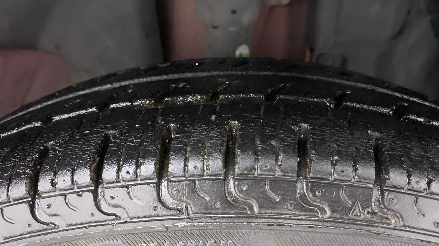 2019 Renault Kwid RXT 1.0 (O), Petrol, Manual, 37,915 km, Right Front Tyre Tread