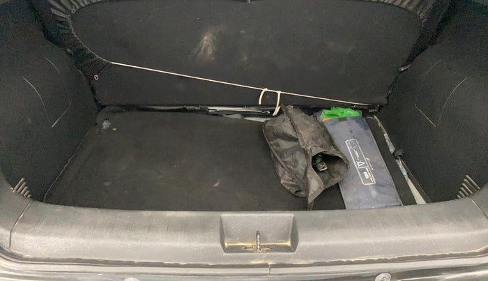 2021 Nissan MAGNITE XE, Petrol, Manual, 59,274 km, Boot Inside