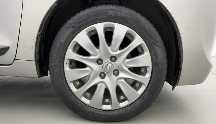 2017 Maruti Baleno ZETA PETROL 1.2, Petrol, Manual, 63,074 km, Right Front Wheel