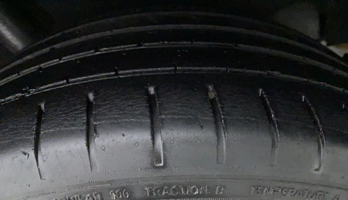 2017 Maruti Baleno ZETA PETROL 1.2, Petrol, Manual, 63,074 km, Left Rear Tyre Tread