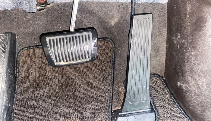 2015 Hyundai Santa Fe 4 WD AT, Diesel, Automatic, 81,011 km, Pedals