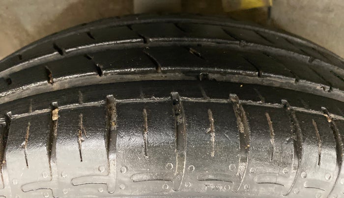 2021 Hyundai GRAND I10 NIOS SPORTZ U2 1.2 CRDI, Diesel, Manual, 17,647 km, Right Rear Tyre Tread