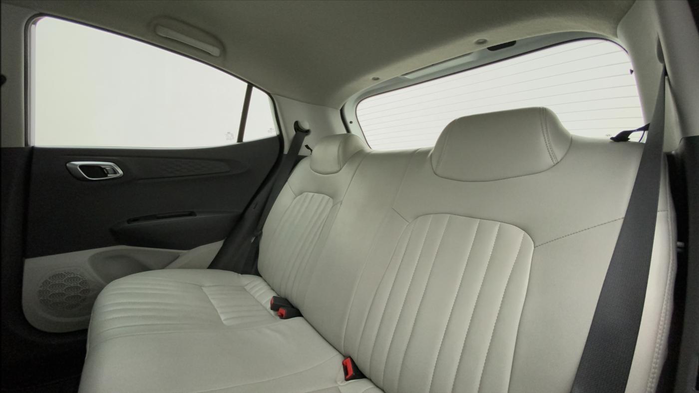 2021 Hyundai GRAND I10 NIOS SPORTZ U2 1.2 CRDI, Diesel, Manual, 17,647 km, Right Side Rear Door Cabin