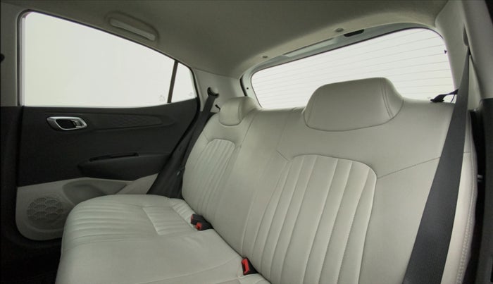 2021 Hyundai GRAND I10 NIOS SPORTZ U2 1.2 CRDI, Diesel, Manual, 17,647 km, Right Side Rear Door Cabin