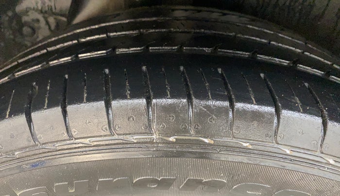 2019 Hyundai Creta SX AT 1.6 PETROL, Petrol, Automatic, 39,045 km, Right Rear Tyre Tread