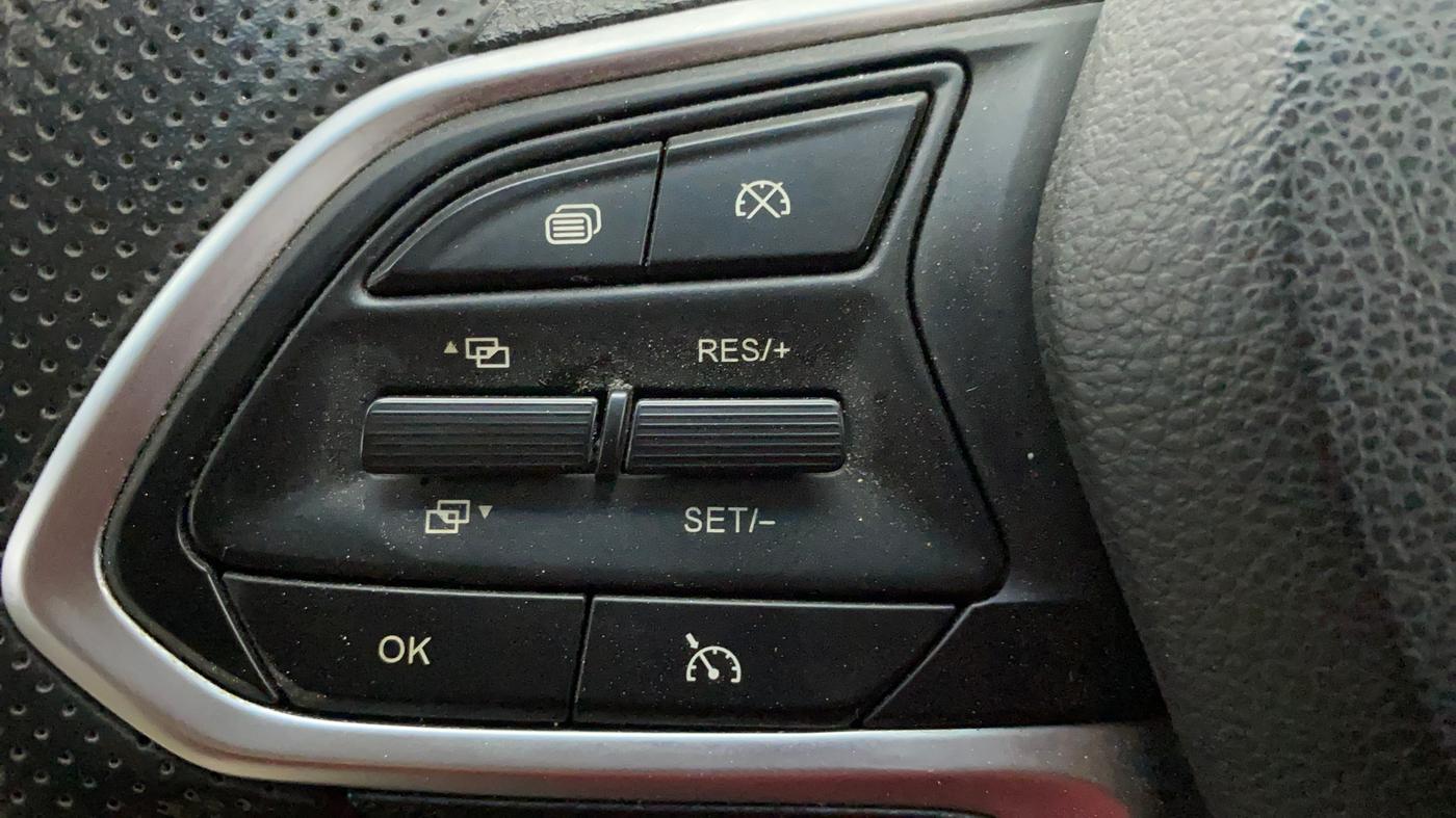 2022 MG HECTOR SHARP HYBRID 1.5 PETROL, Petrol, Manual, 70,280 km, Adaptive Cruise Control