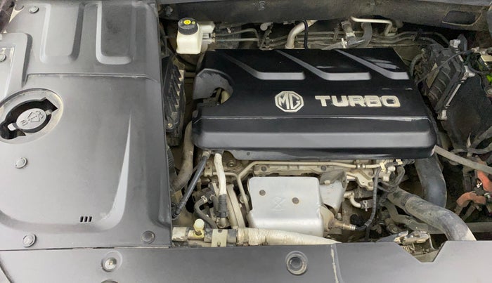 2022 MG HECTOR SHARP HYBRID 1.5 PETROL, Petrol, Manual, 70,176 km, Engine View - Right