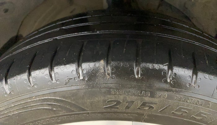 2022 MG HECTOR SHARP HYBRID 1.5 PETROL, Petrol, Manual, 70,176 km, Right Front Tyre Tread