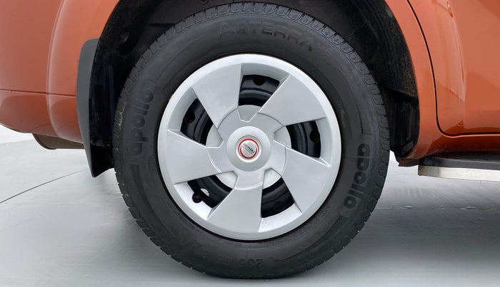 2017 Mahindra XUV500 W4, Diesel, Manual, 43,405 km, Right Rear Wheel