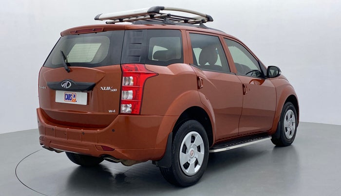 2017 Mahindra XUV500 W4, Diesel, Manual, 43,405 km, Right Back Diagonal (45- Degree) View
