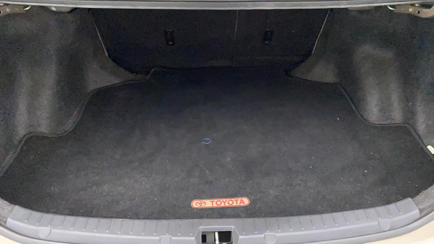 2011 Toyota Corolla Altis 1.8 G, Petrol, Manual, 89,740 km, Boot Inside